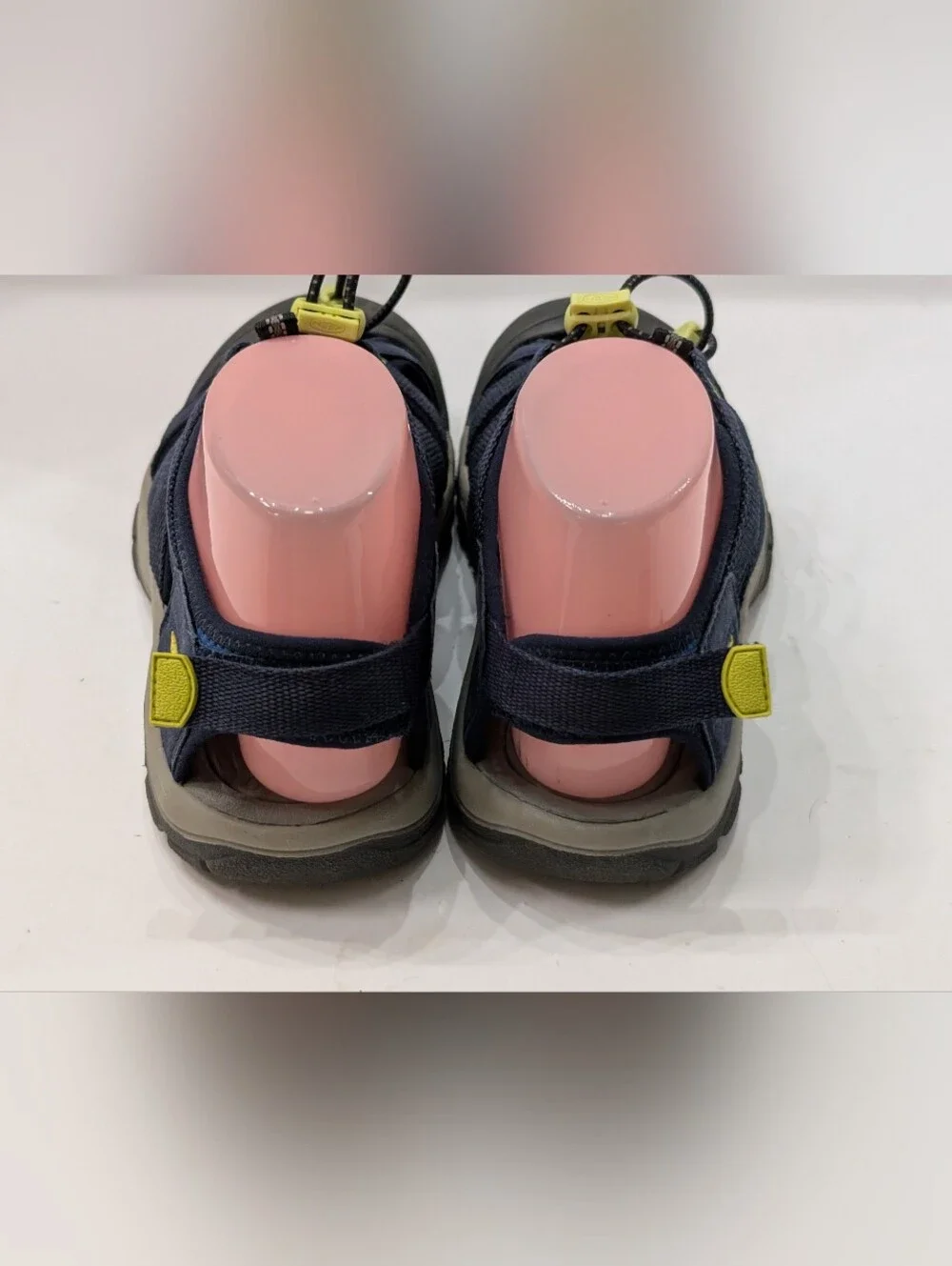 KEEN Kid's Boy's 5 Newport Boundless Water Shoes Sandals D1